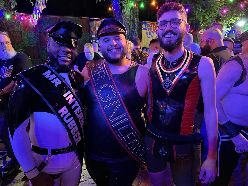 Onyx(left), Chris Gonzalez, Mr GNI Leather 2022  (middle) and Scott Wolf (right)