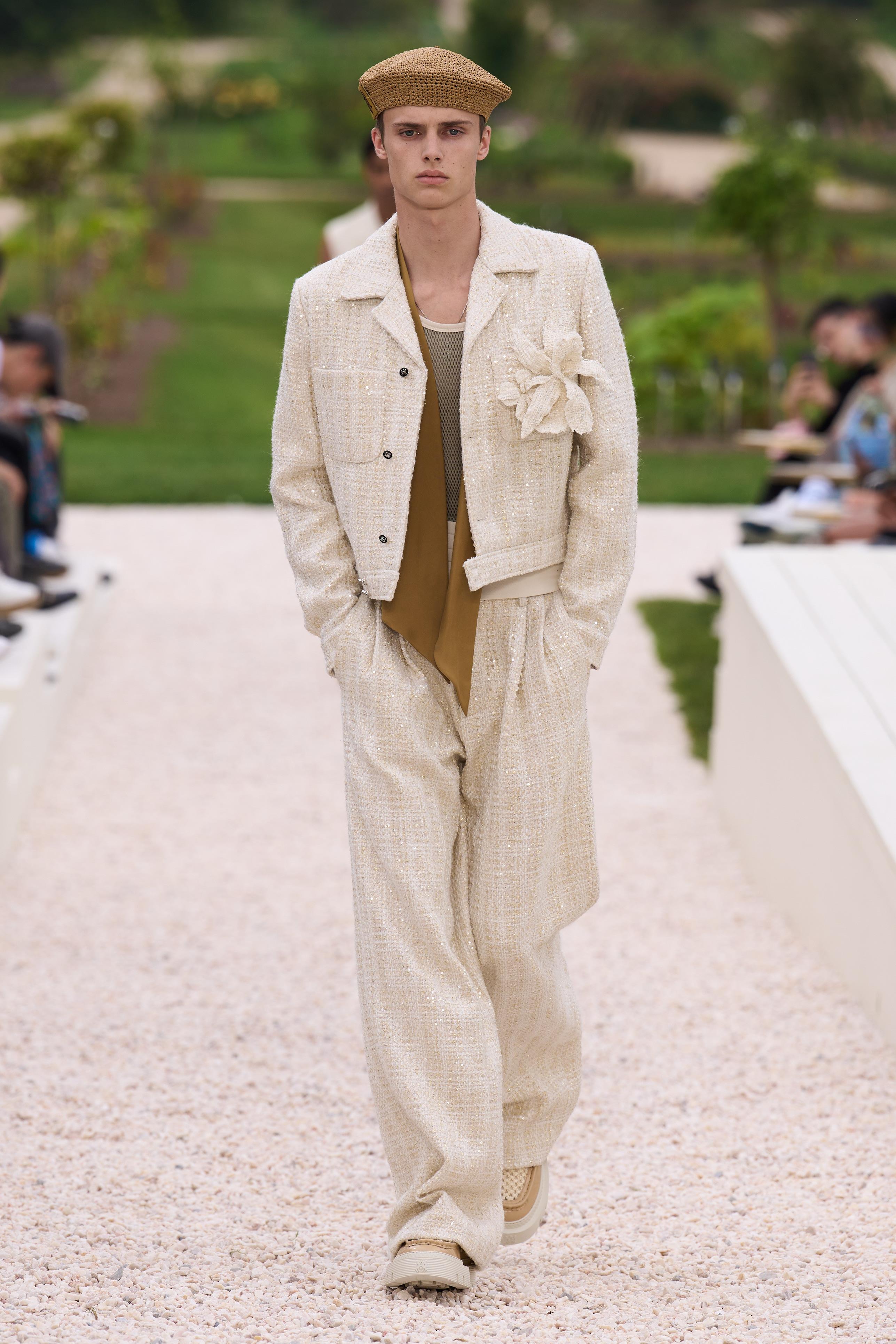 PFW SS24: Louis Vuitton - The Glass Magazine