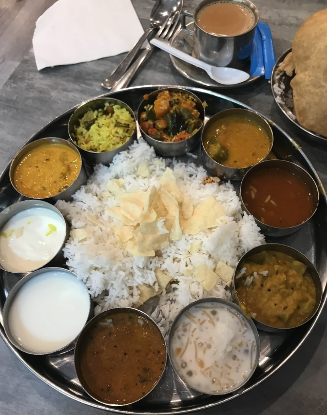 cheap eats melbourne Saravanaa Bhavan CBD 