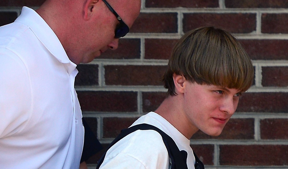 Der Massenmörder Dylann Roof Wurde Zum Tode Verurteilt