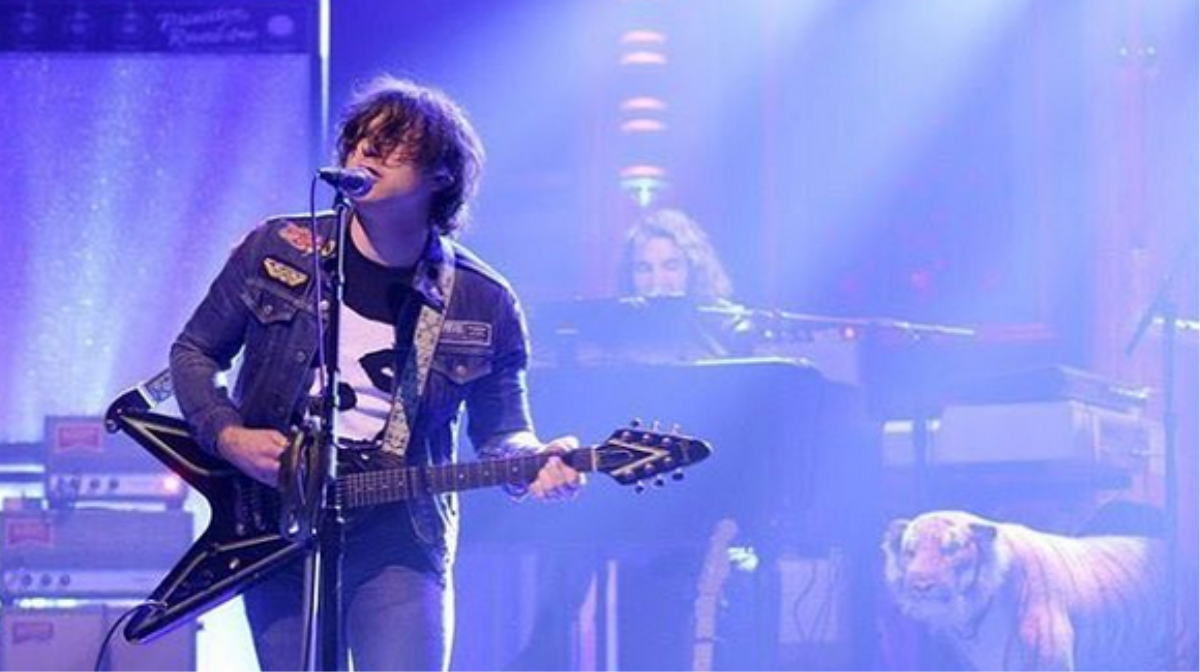 Watch Ryan Adams Bring That Good Rock N Roll To Fallon 