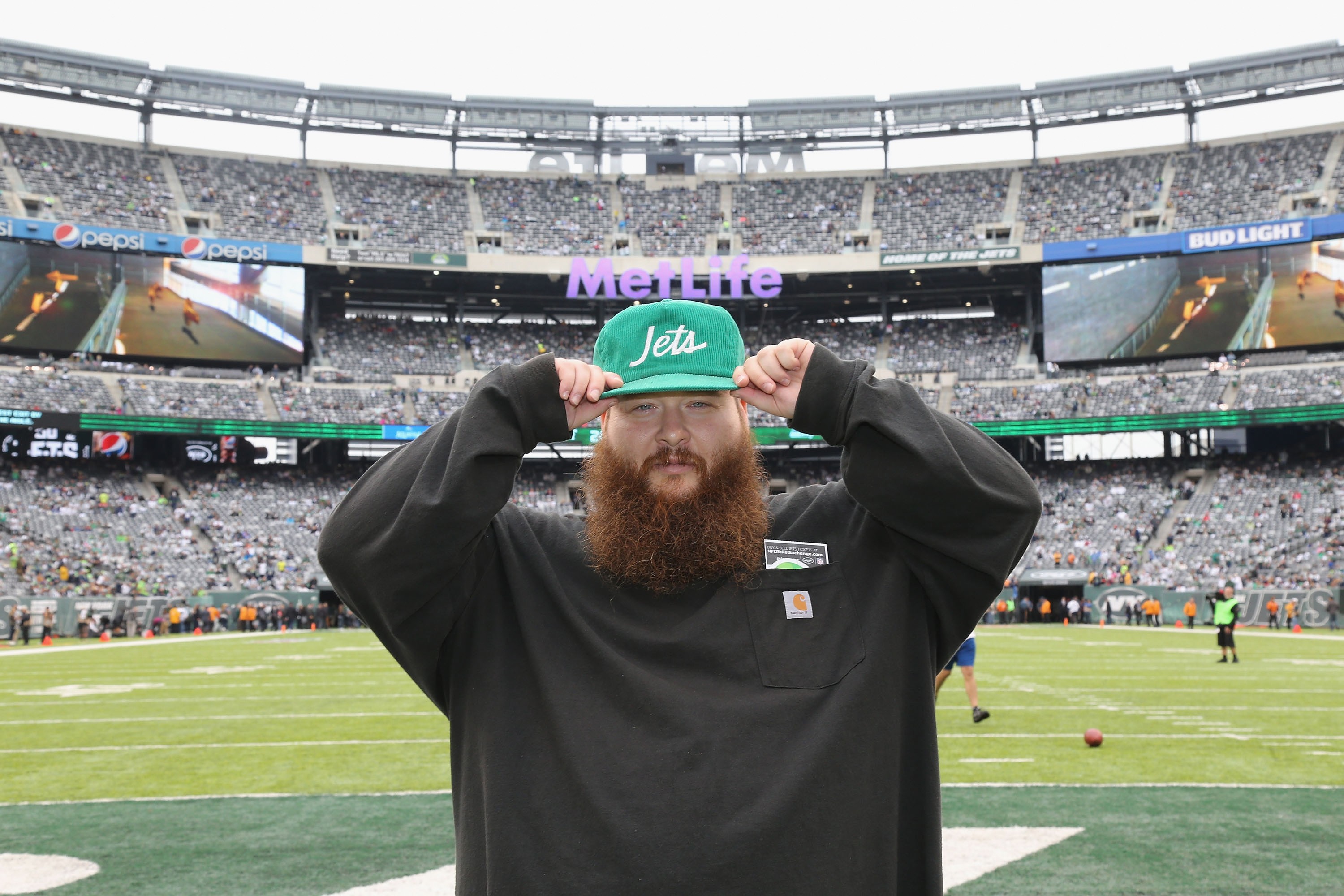 Action Bronson Shows Off A Wet Jumper and Handball Skills In The