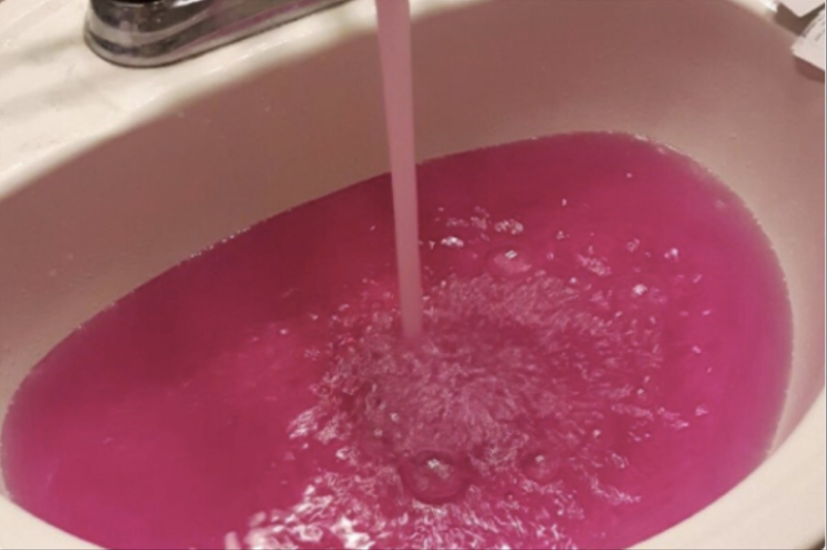 The reason why this entire Canadian town's water turned hot pink - CBS News