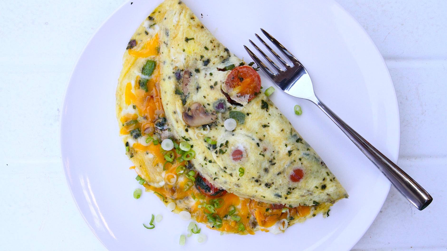 So machst du dir ein perfektes vegetarisches Omelett So machst du dir ein perfektes vegetarisches Omelett