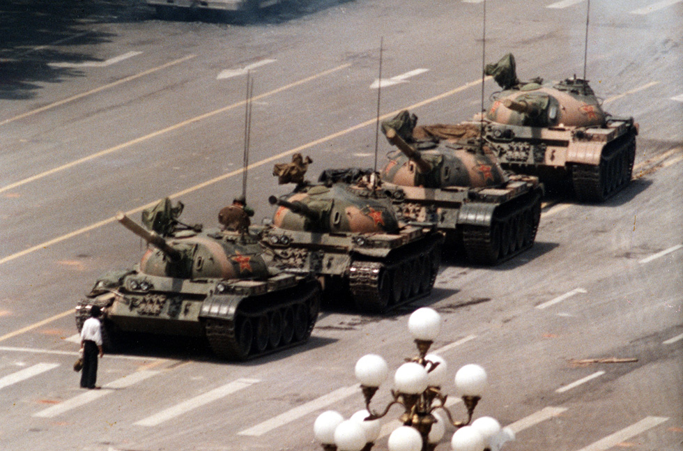 Someone Put The Tiananmen Square Tank Man Image In The Bitcoin Blockchain To Troll China - tiananmen square roblox