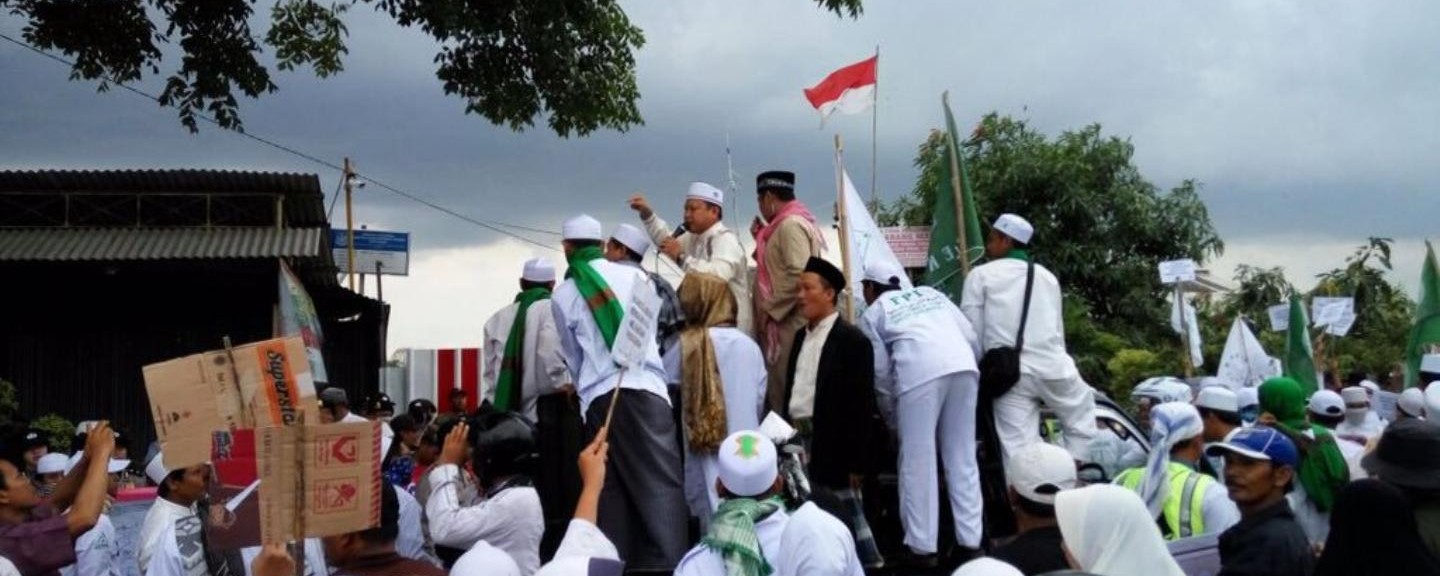 Ricuh Di Gereja Santa Clara Lampu Kuning Meningkatnya