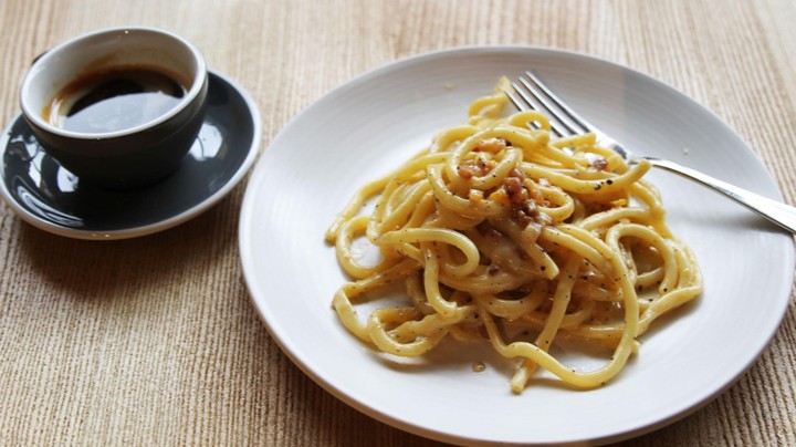 Diese 5 Zutaten machen die beste Carbonara – Sahne ist keine davon