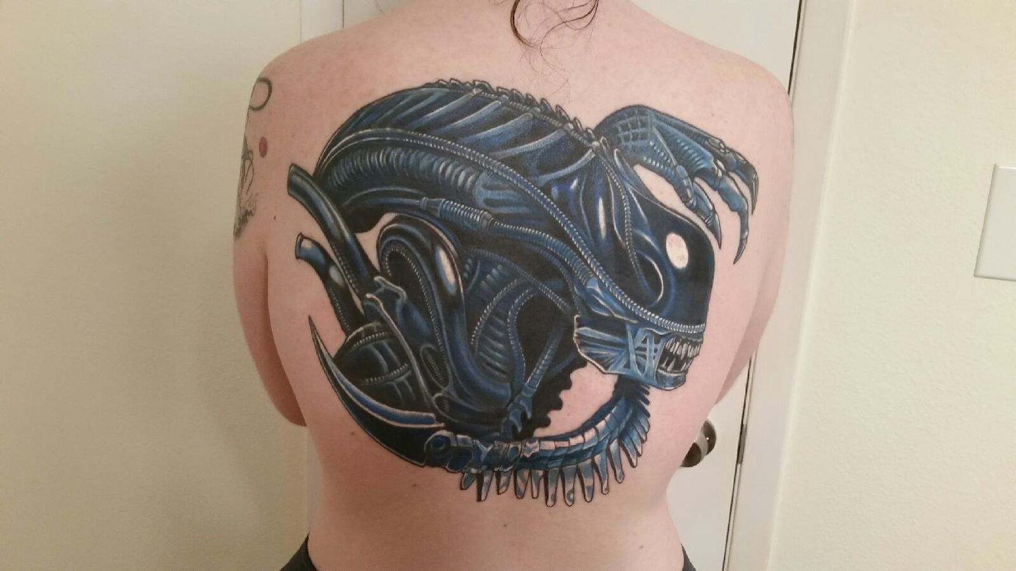 Estos fans de 'Alien' tienen los tatuajes más hardcore de la ciencia ficción