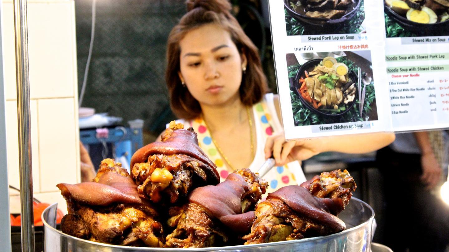 Nasib Suram Penjual Makanan Kaki  Lima Bangkok Akibat 