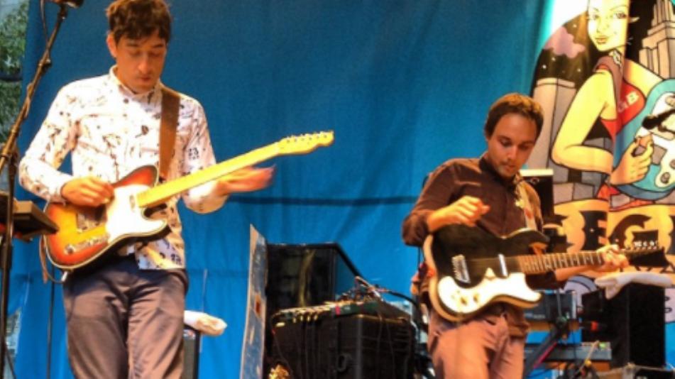 Ovación de pie por el regreso de Grizzly Bear con la exuberante "Three