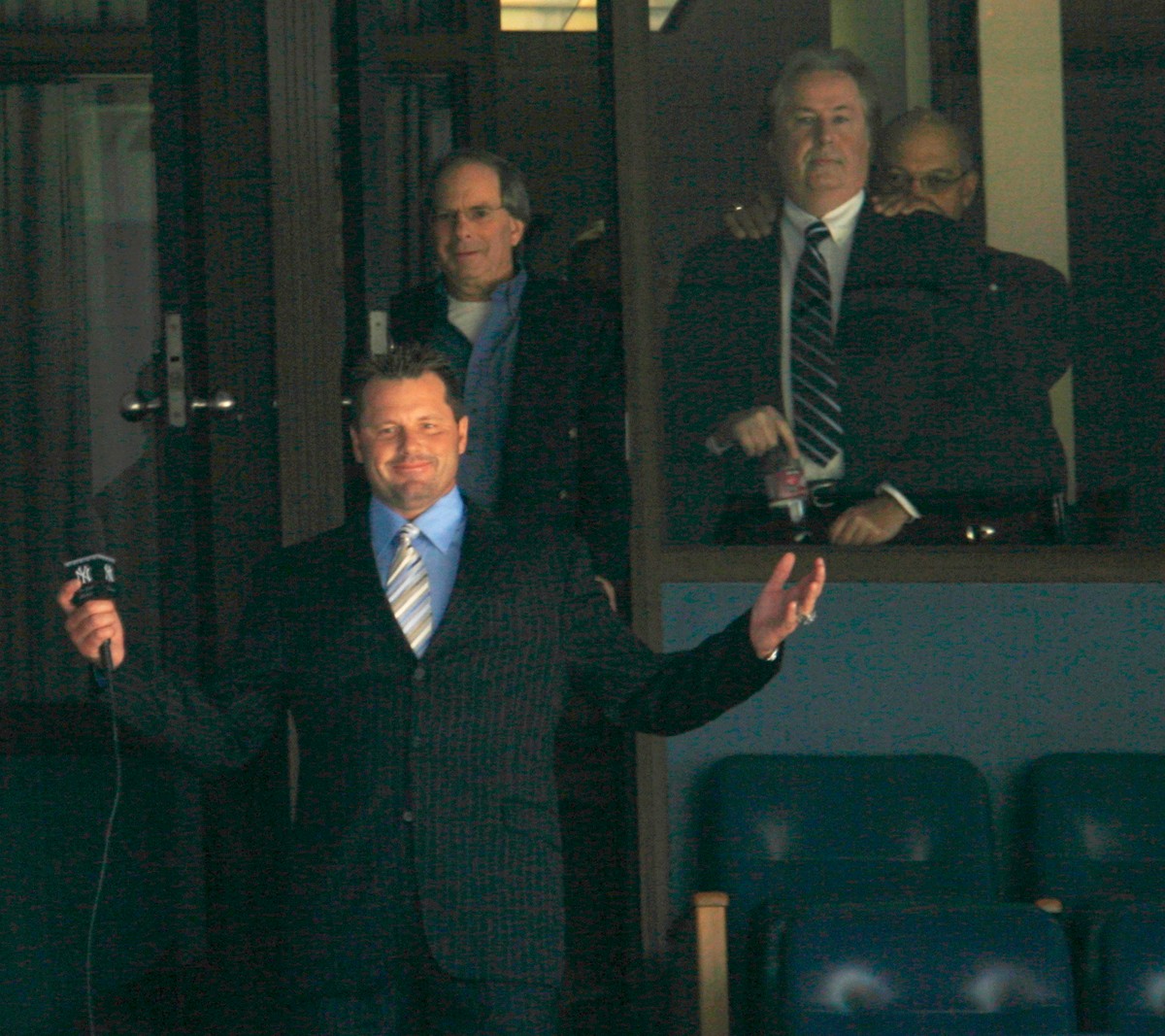 New York Yankees on X: Hall of Famer, Suzyn Waldman 👏 Congratulations to  a legend in the Yankees radio booth!  / X