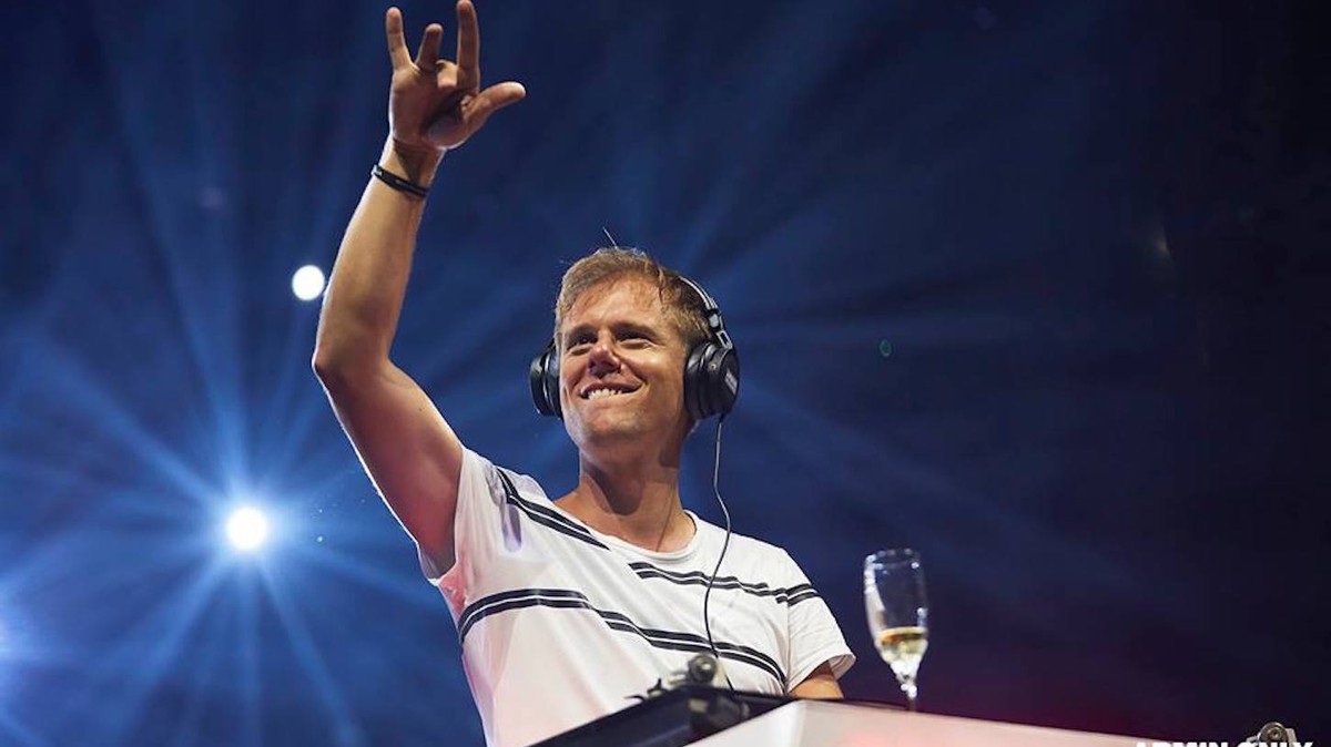 Armin van buuren фото