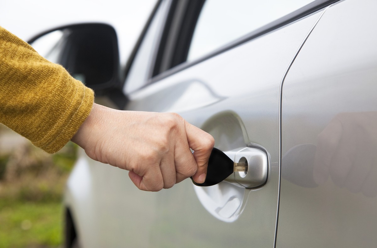 Your Car Key Could Unlock Somebody Else’s Car Motherboard