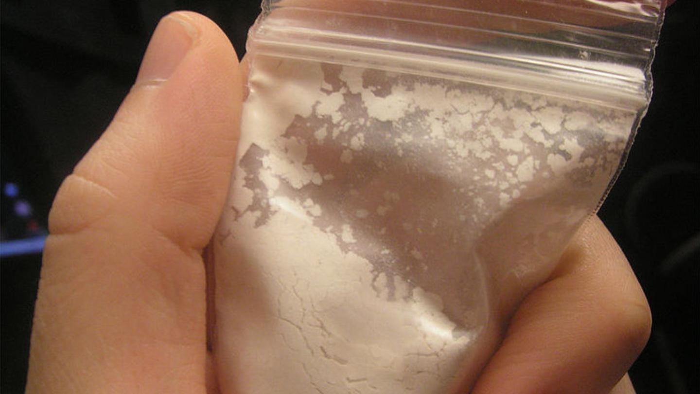 Est-il moins dangereux de fumer la cocaïne que de la sniffer ? -  AlloDocteurs