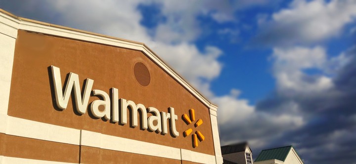 Hundreds of Walmart Employees Say They've Been Punished for Taking Sick