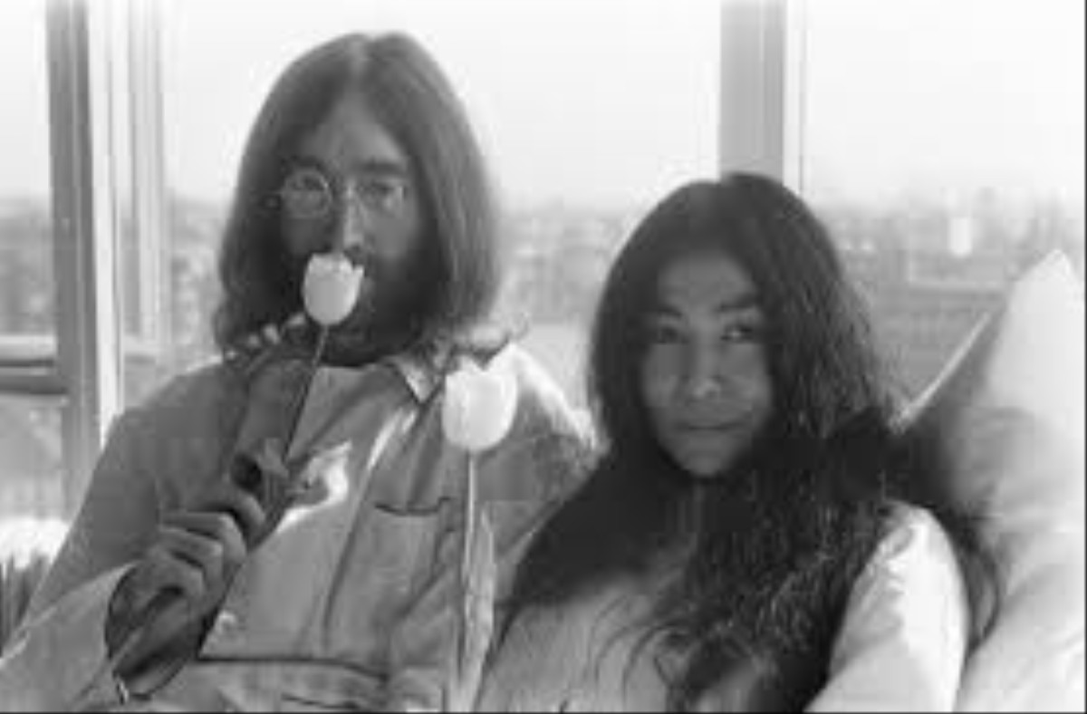 Yoko Ono Has Finally Been Given a Songwriting Credit on "Imagine" VICE