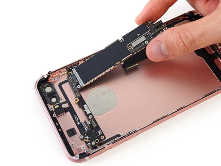 Apple’s Upcoming iPhone May Be Causing Component Shortages - Motherboard