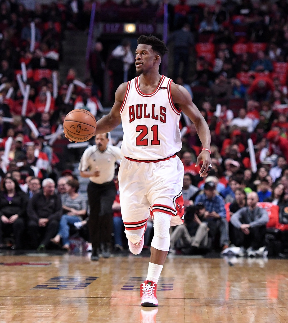 Jimmy Butler Gave out His Cell Number and Now He's FaceTiming with