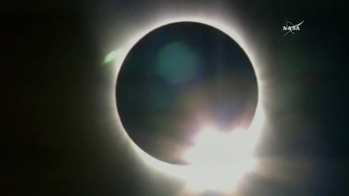 Veja o eclipse solar ao vivo no streaming da NASA VICE