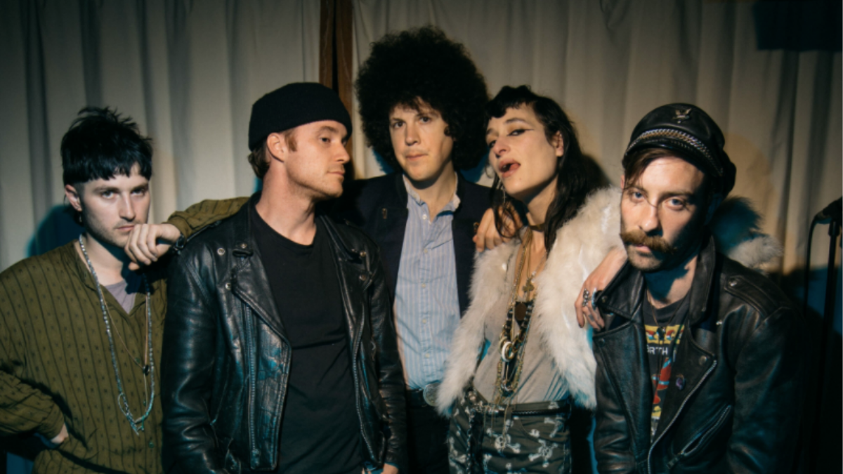 Well Holy Hell Its A Brand New Video For Black Lips Crystal Night