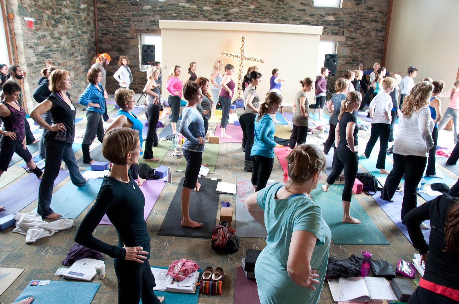 School Yoga Class Draws Religious Protest From Christians - The