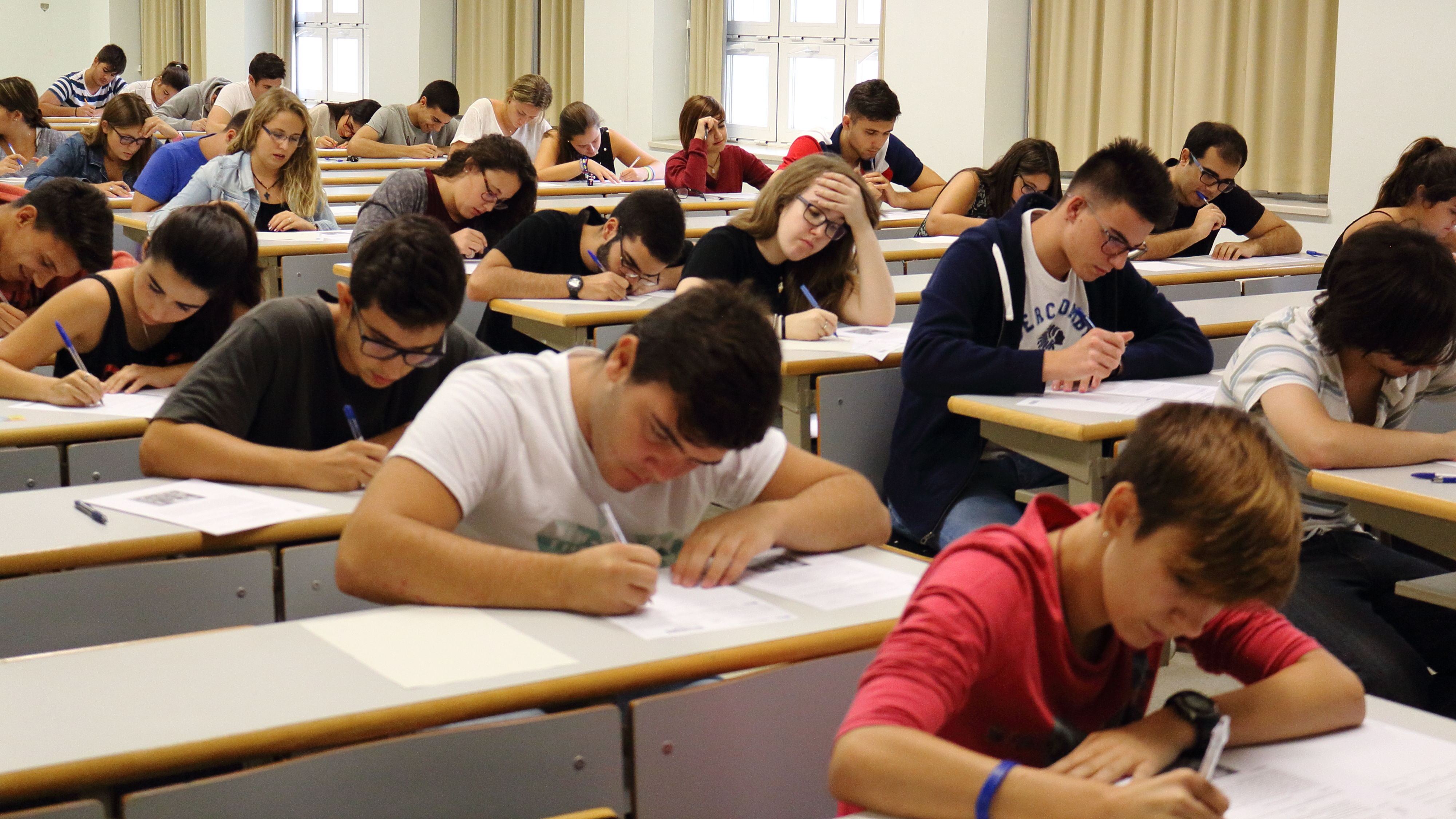 Chuletas en los exámenes: ¿realmente son eficaces para aprobar? - Blog   España
