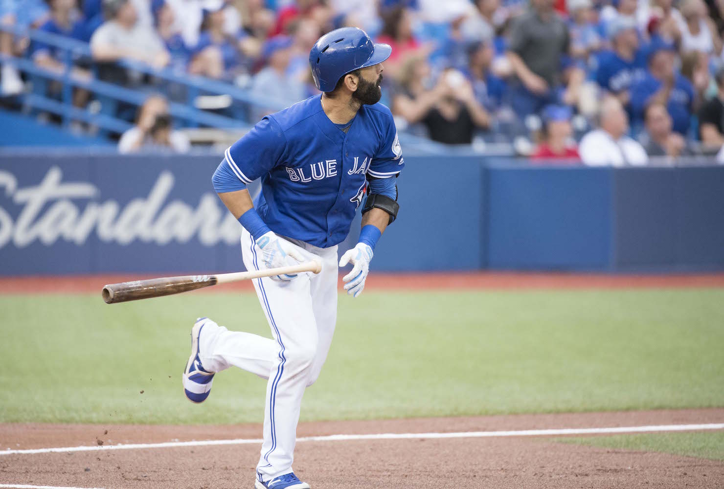 Tulo's gamer glove breaks, goes to backup 