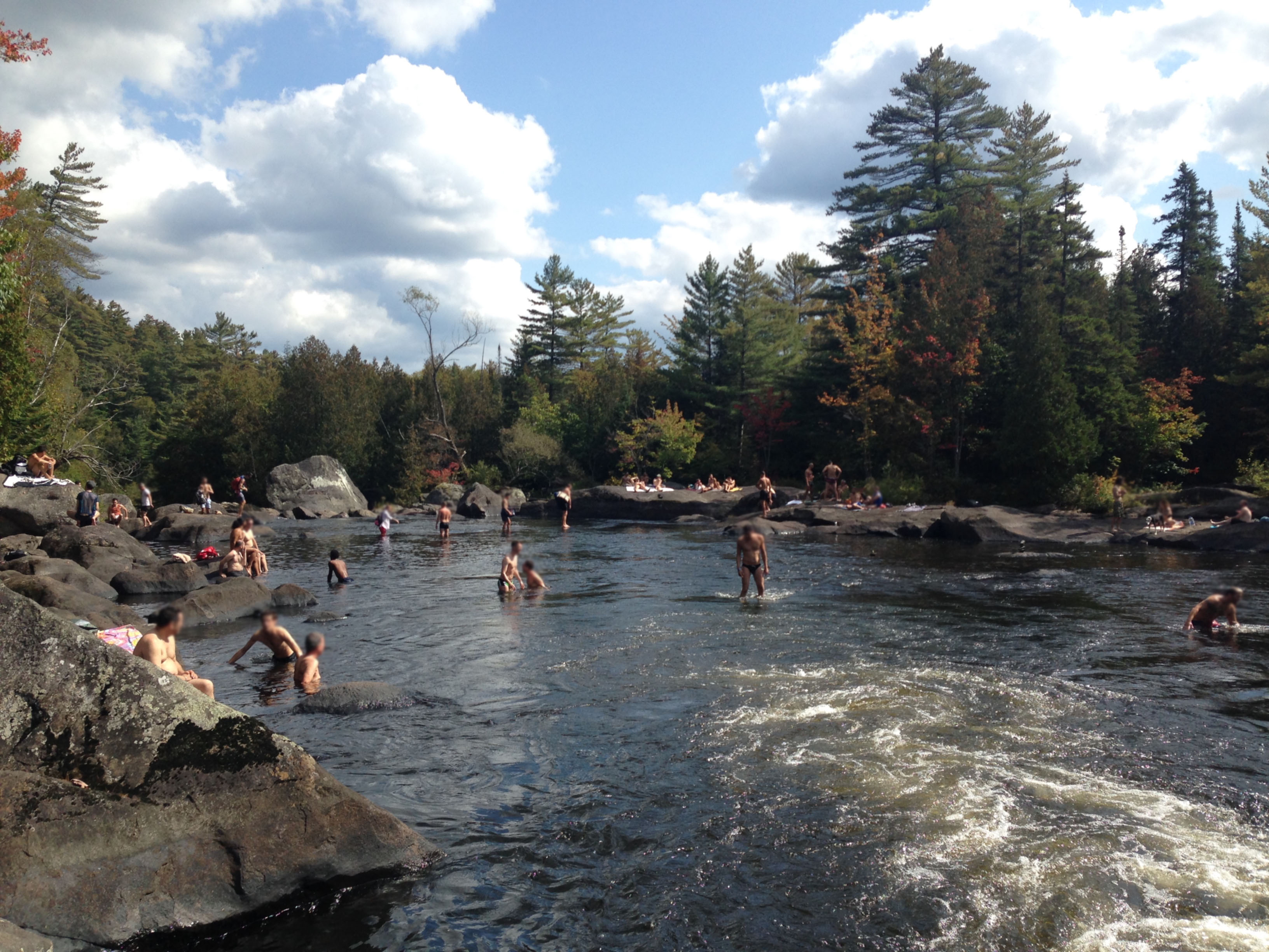 Des interventions policières aux chutes SainteMarguerite inquiètent la
