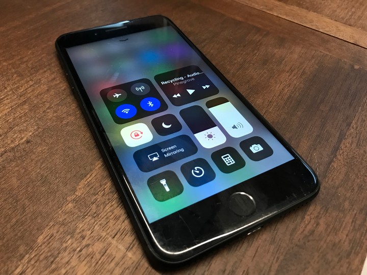 Turning Off Wi-Fi and Bluetooth in iOS 11's Control Center Doesn’t ...