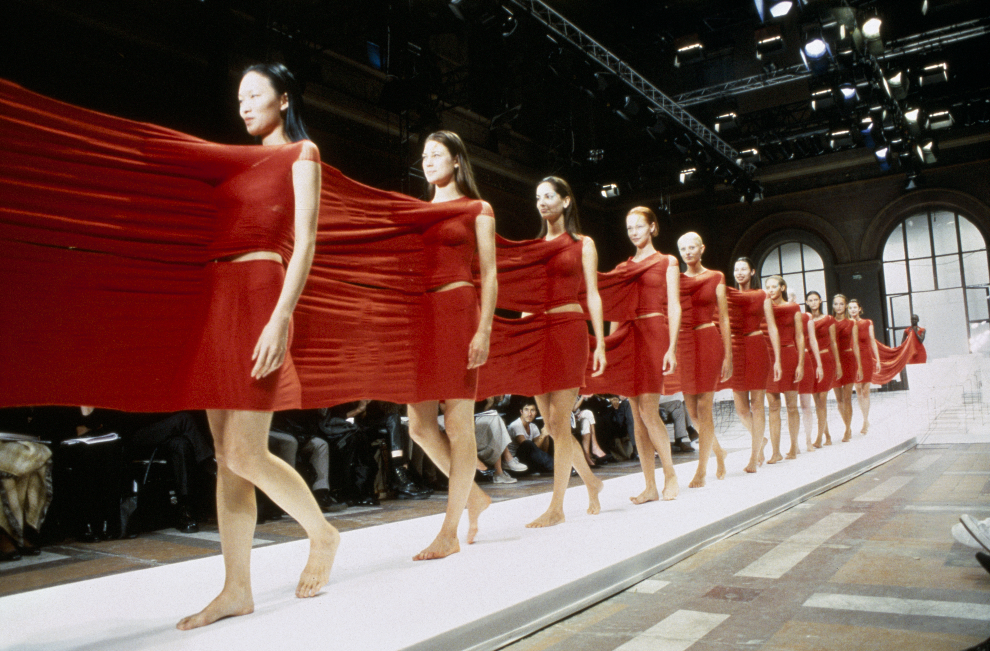 DONNA KARAN Spring 1999 New York - Fashion Channel 