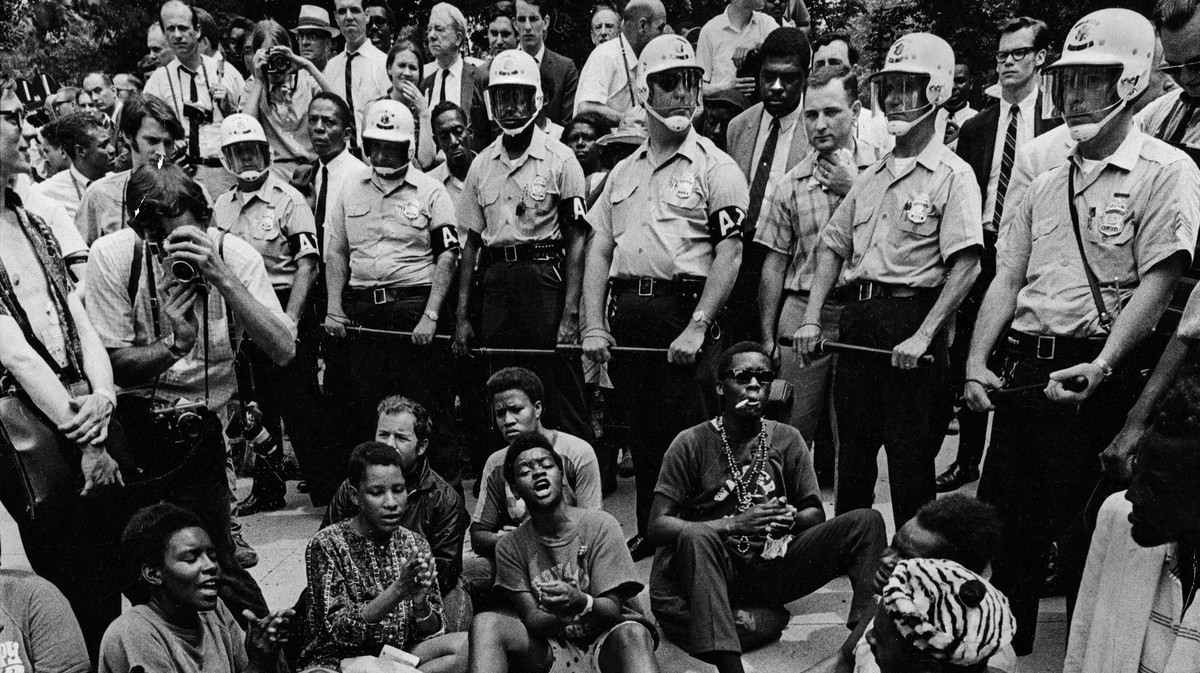 Dramatic Photos of the 1968 Poor People's Campaign in DC - VICE