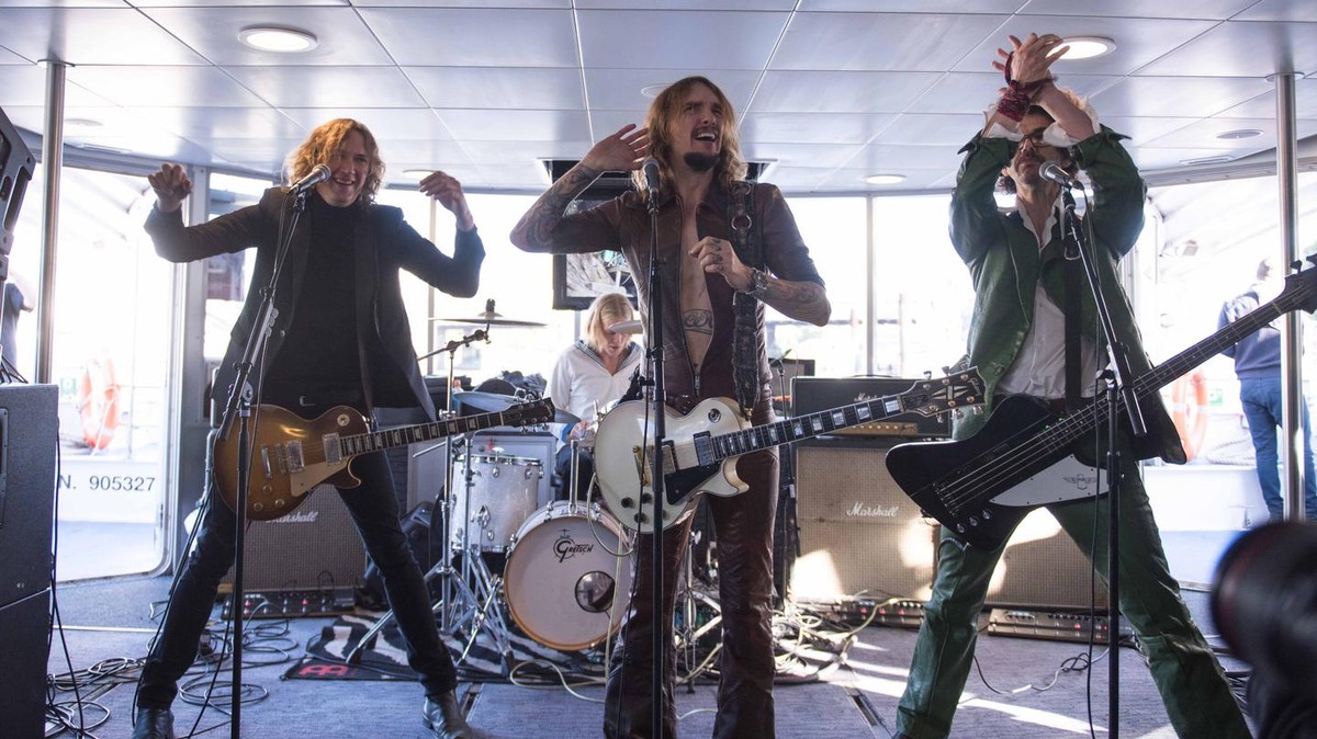 Vice The Darkness Want To Be Rockstars Again