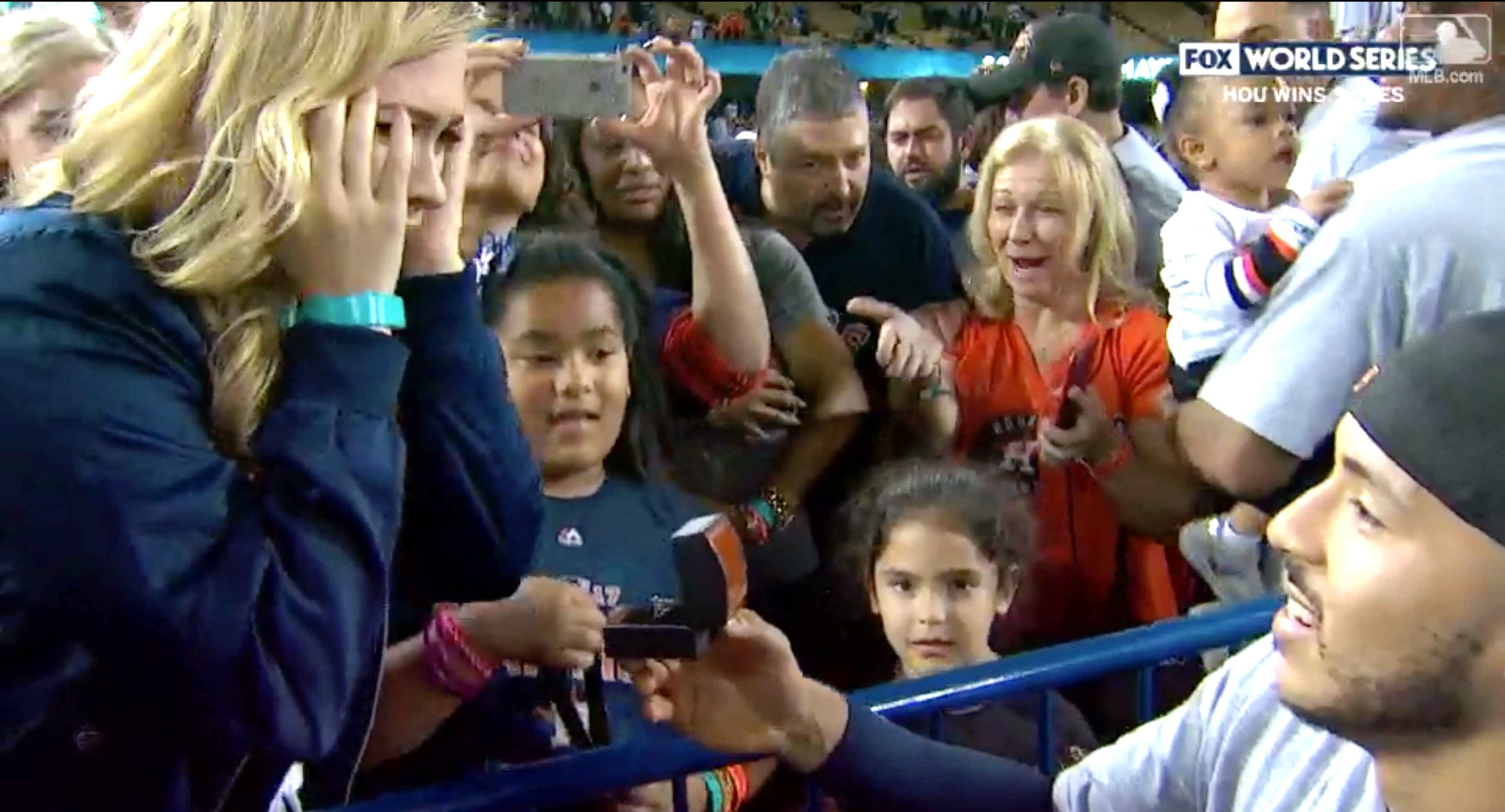 Astros' Carlos Correa proposes to girlfriend right after winning World  Series - The Washington Post