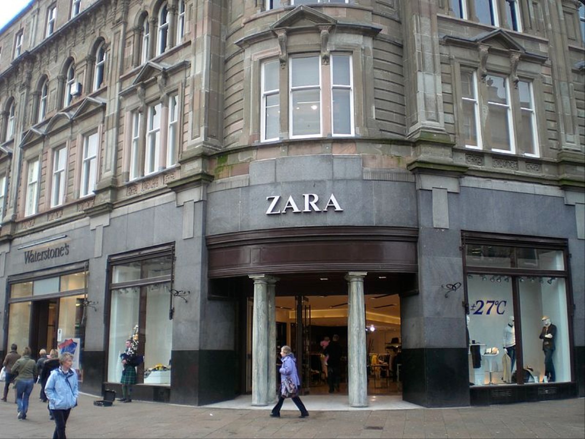 the-desperate-zara-factory-workers-who-hid-cries-for-help-in-clothing