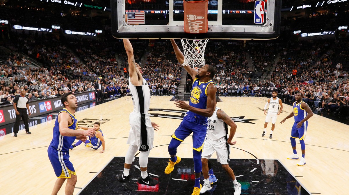 NBA Dunk of the Week: Danny Green Destroys the Warriors, Has No Soul