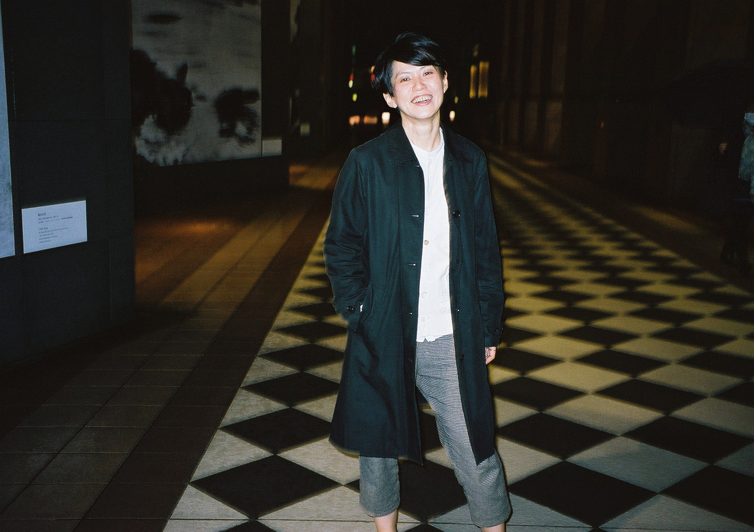 長島有里枝 インタビュー 1/3 「フェミニズムと工夫」 現在、東京都写真美術館で回顧展が開催されている作家・長島有里枝。インタビューの