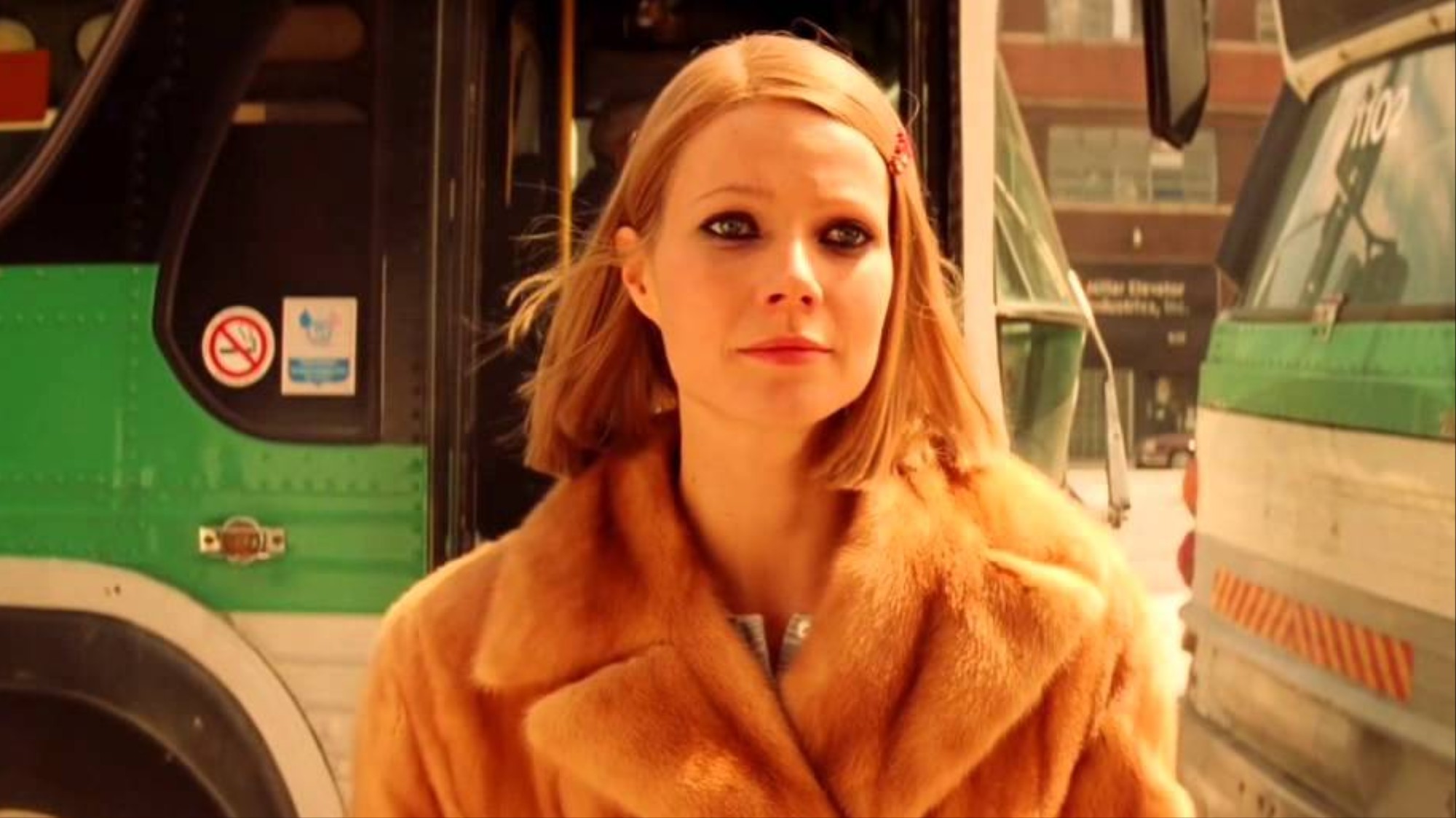 this scene from "the royal tenenbaums" is going viral in light of ...