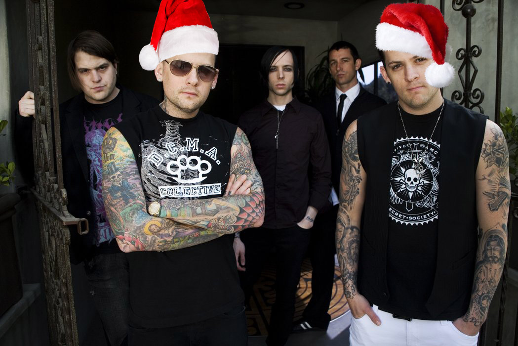 Good Charlotte Christmas Song 