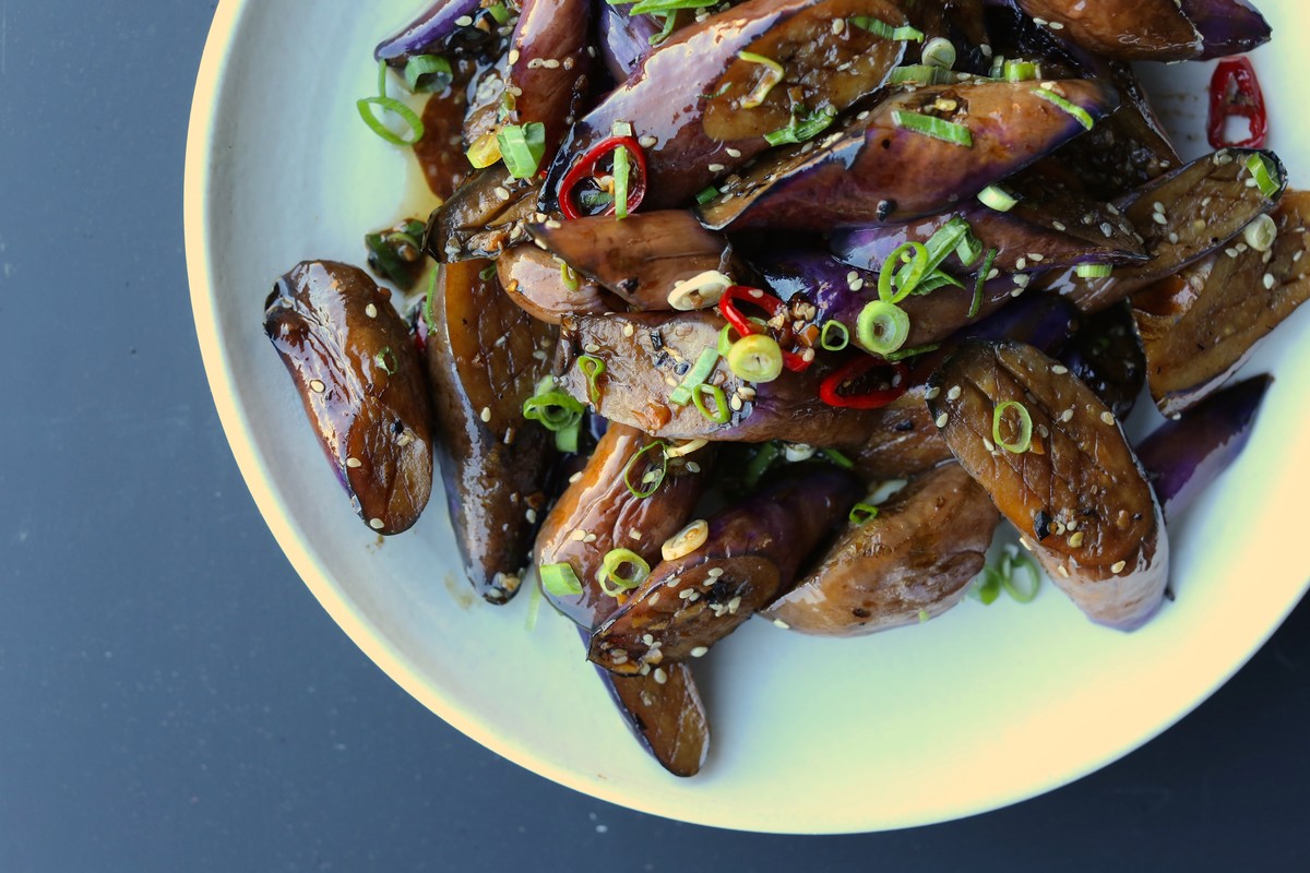 Easy Stir-Fried Japanese Eggplant - MUNCHIES