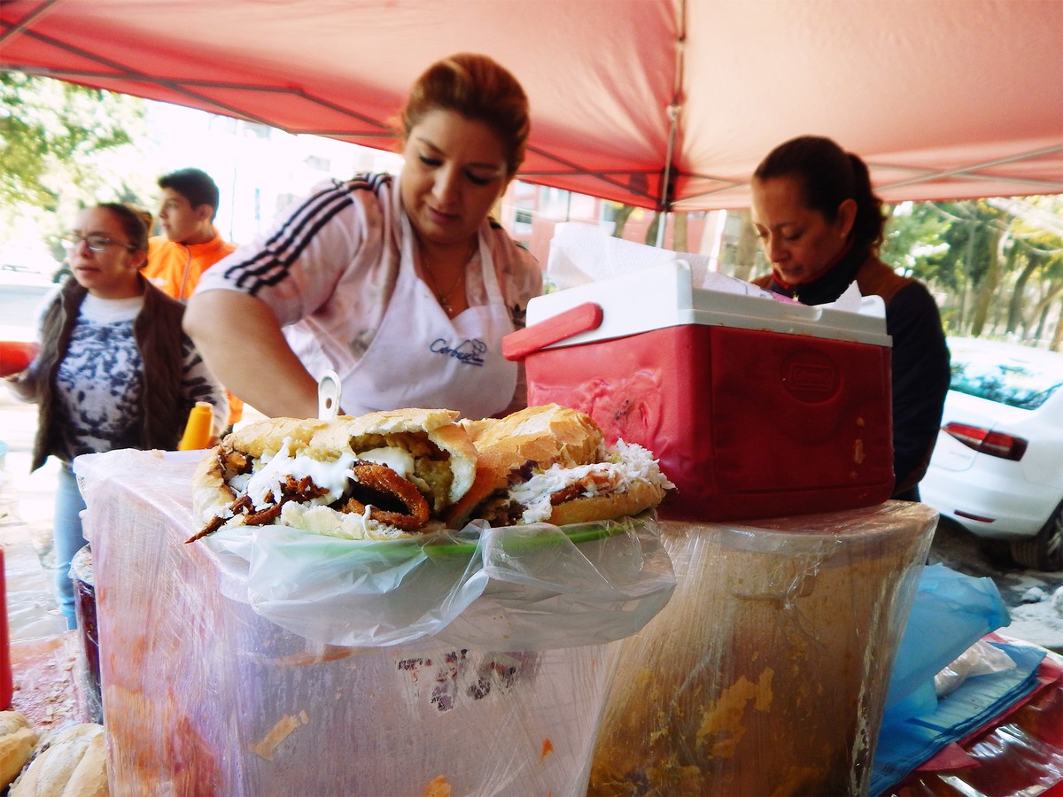 'La Güera' Cures Mexico City's Worst Hangovers with Her Chilaquiles ...