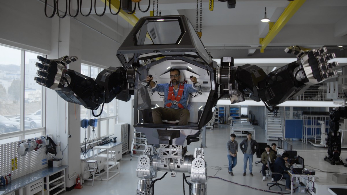 We Tested Method 2 A Hulking Robot Straight Out Of Science Fiction