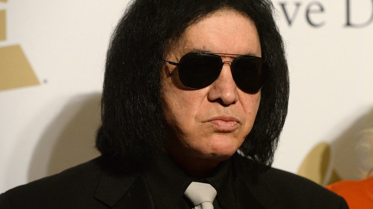 Gene Simmons Is Now Being Sued For Sexual Battery Updated 