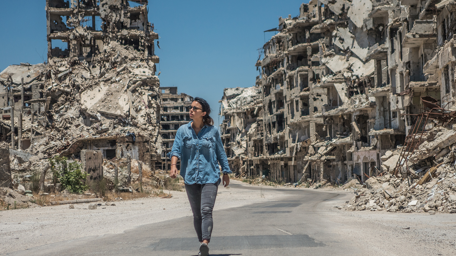 This Is Life Inside Assad's Syria After 6 Years Of Brutal War – VICE News