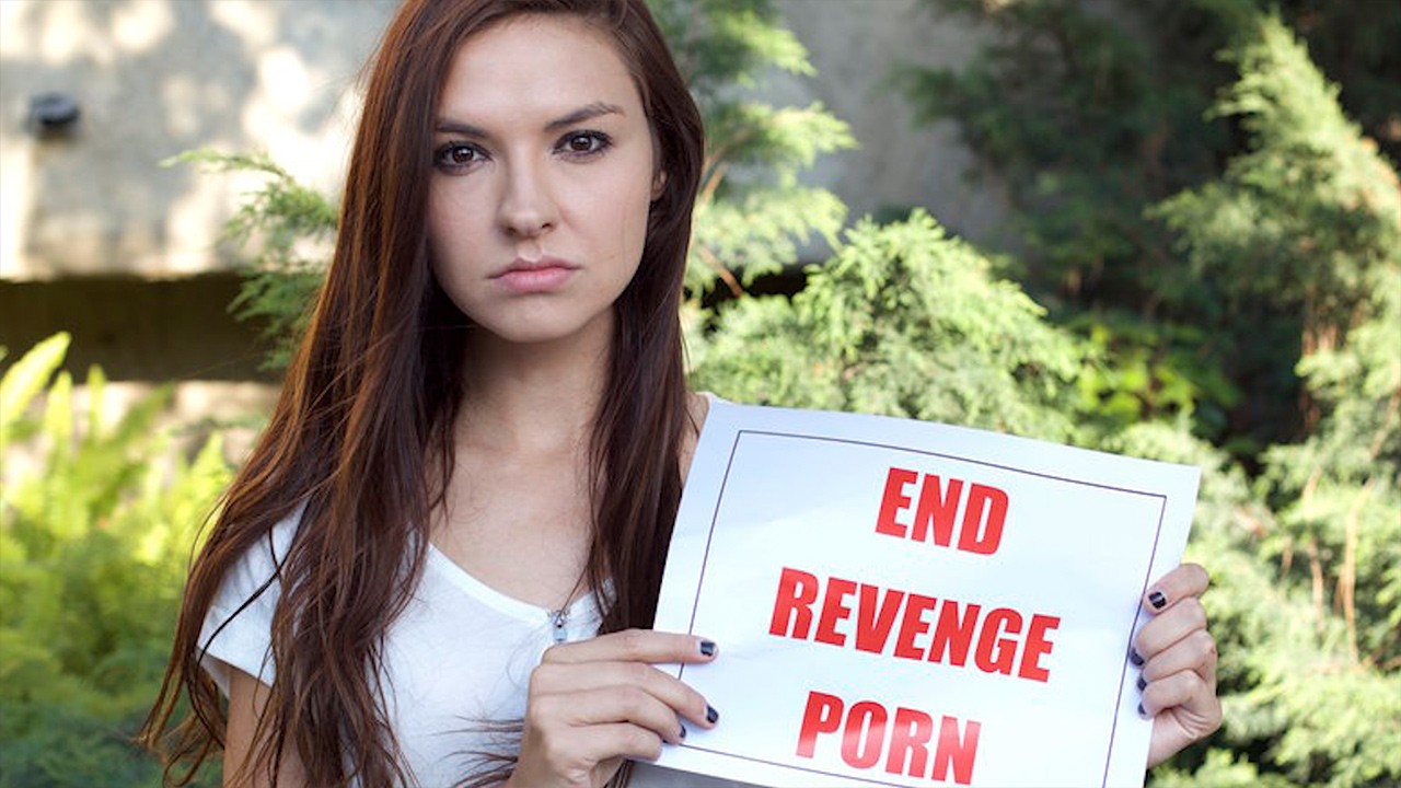 Revenge Public - YouTuber becomes first in U.K. to win civil damages in revenge porn case