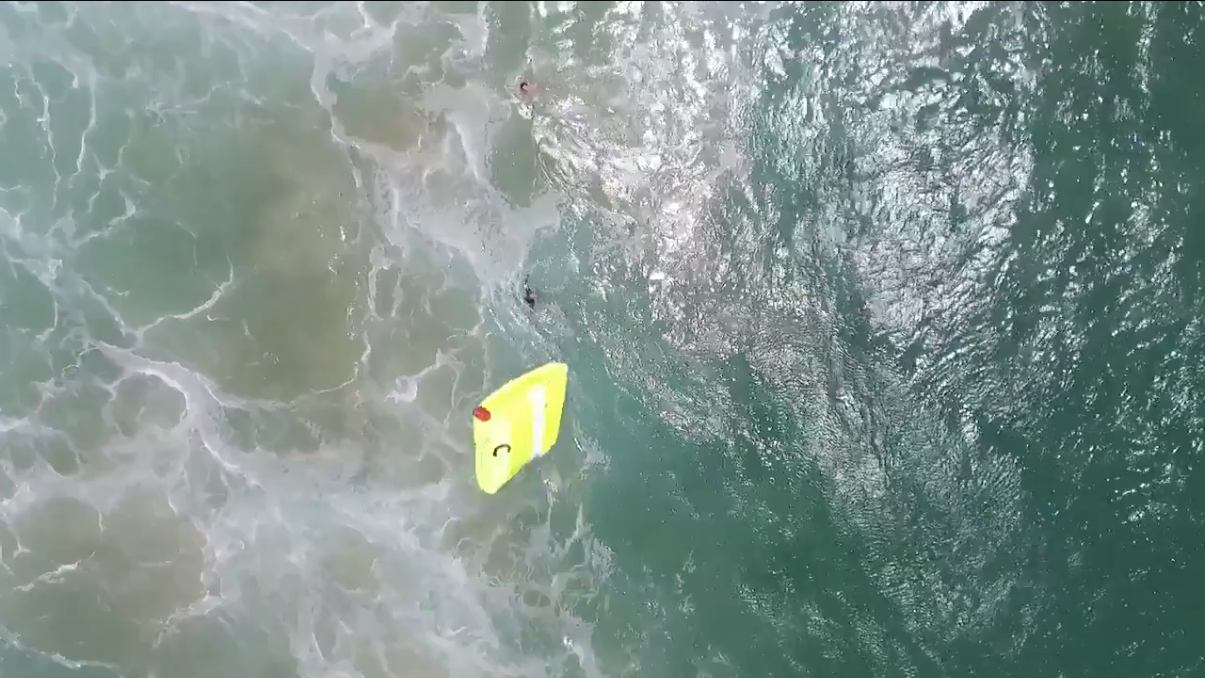 WATCH: World's first drone rescue saves Aussie teens from drowning ...