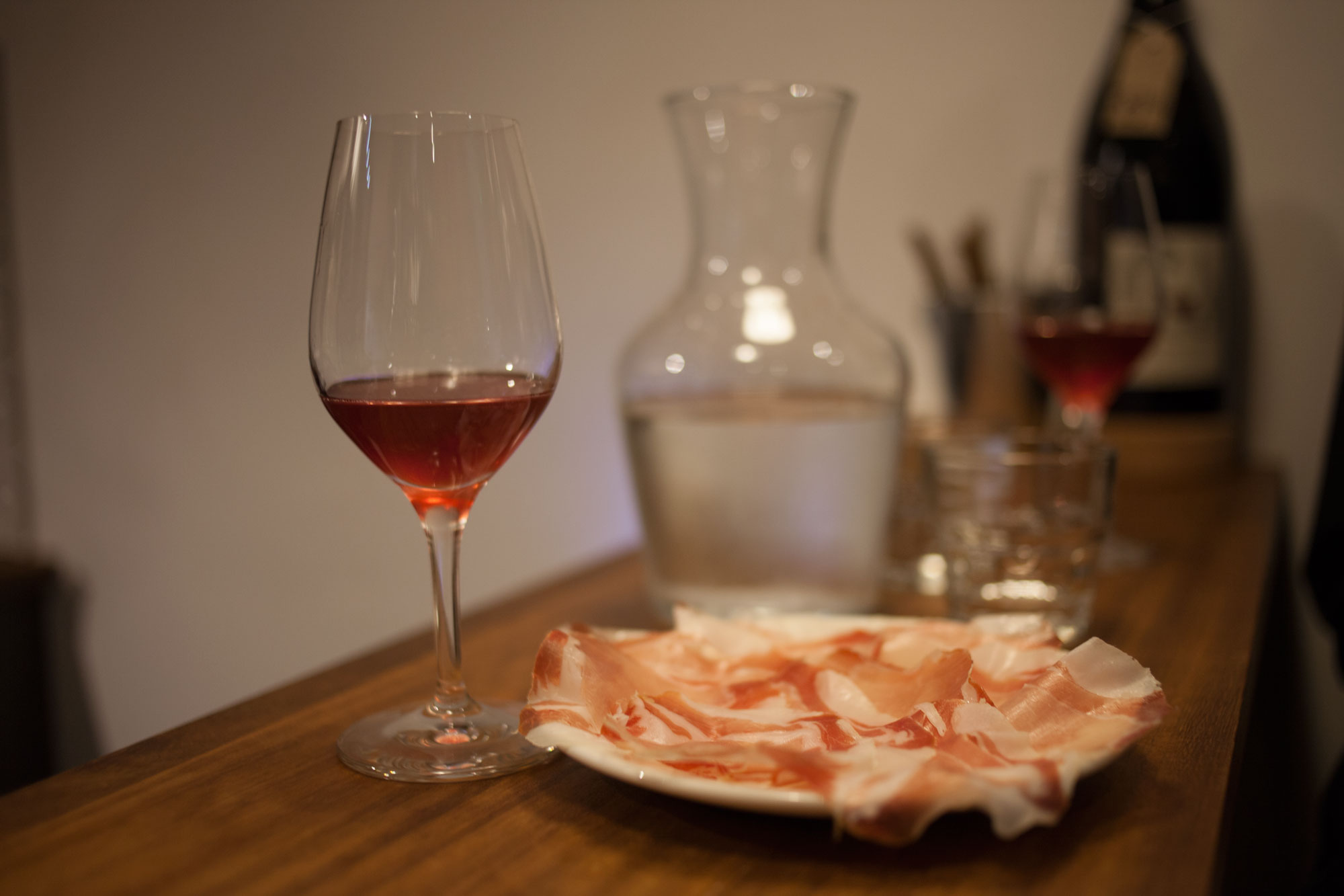 This Wine Shop Is Bringing Parisian Drinking Culture to Leeds