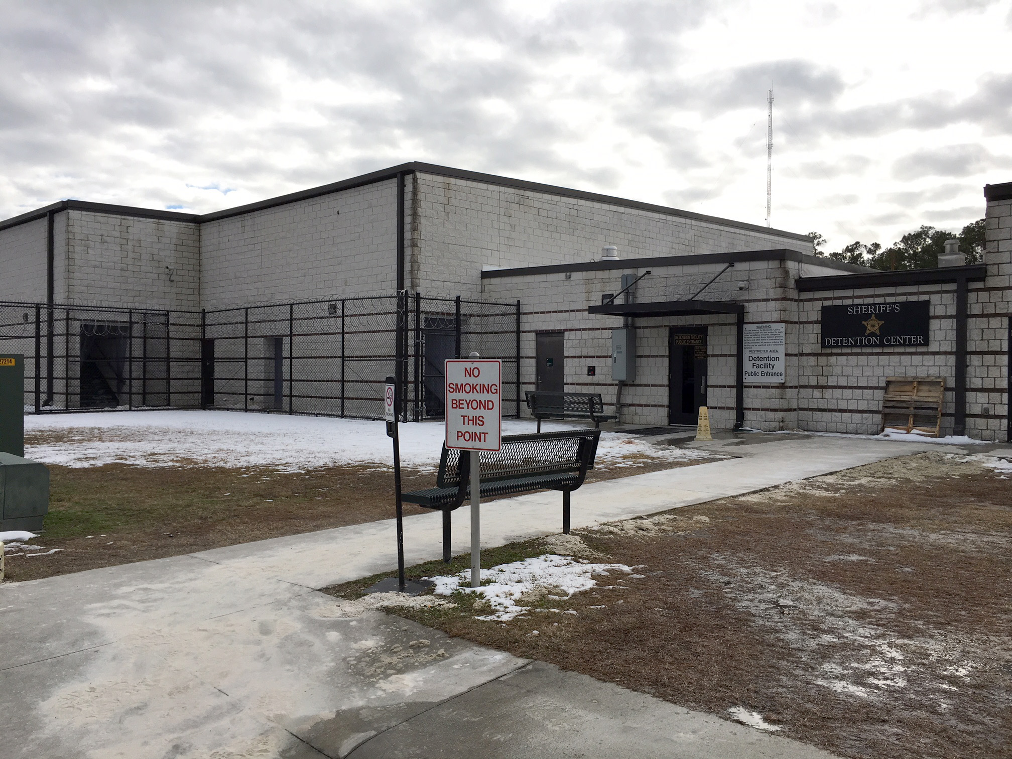 A Glitch in the Law Is Trapping Drunk Drivers in Jail Without Treatment