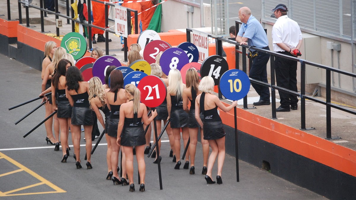 Is The Ban On F1 Grid Girls A Good Thing