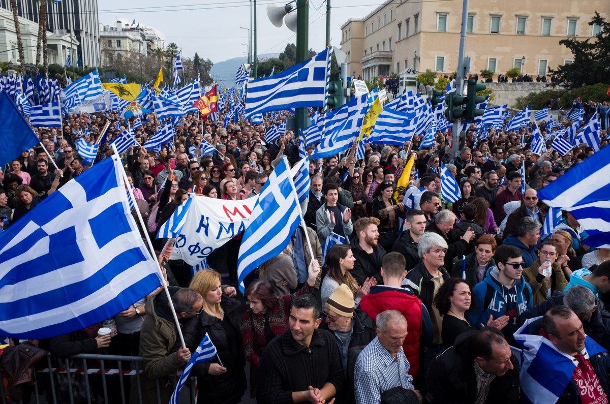 Thousands of Greeks Protested the Fact That Macedonia Is Called ...