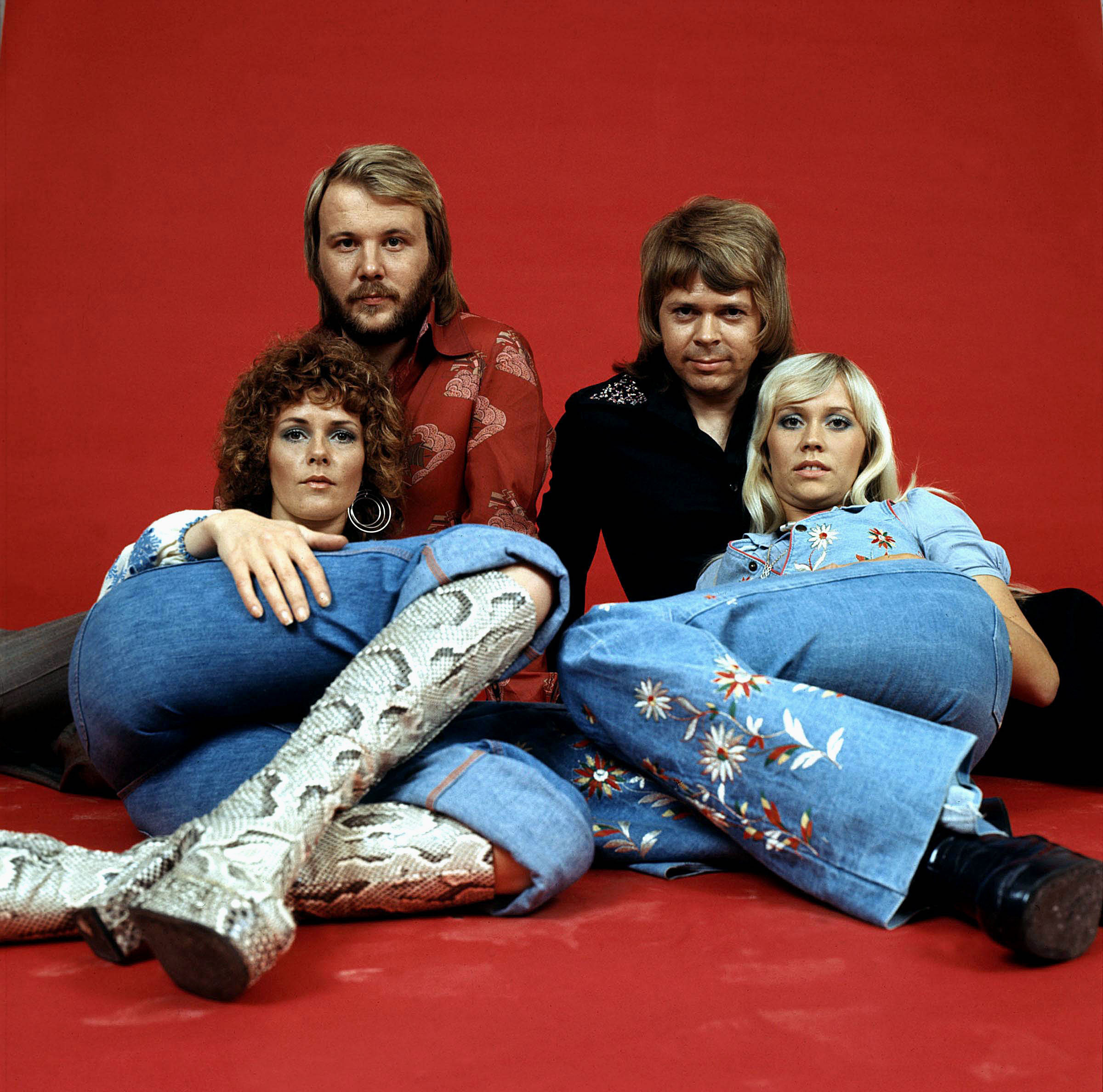 Слушать песни группа стиль. Группа ABBA. Группа ABBA 2021. Абба группа 1976. Постеры группы ABBA.